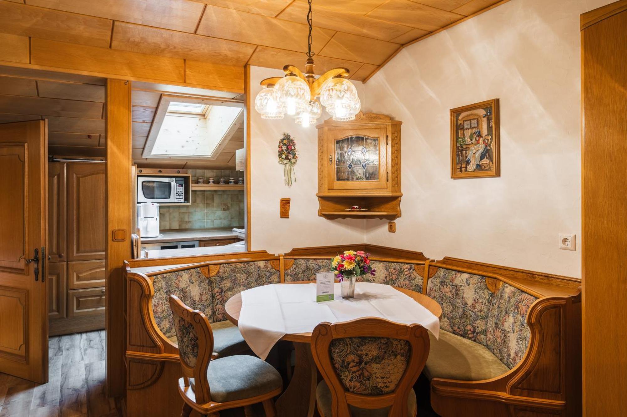 Appartementanlage Thermenblick Ski In & Ski Out Bad Kleinkirchheim Luaran gambar