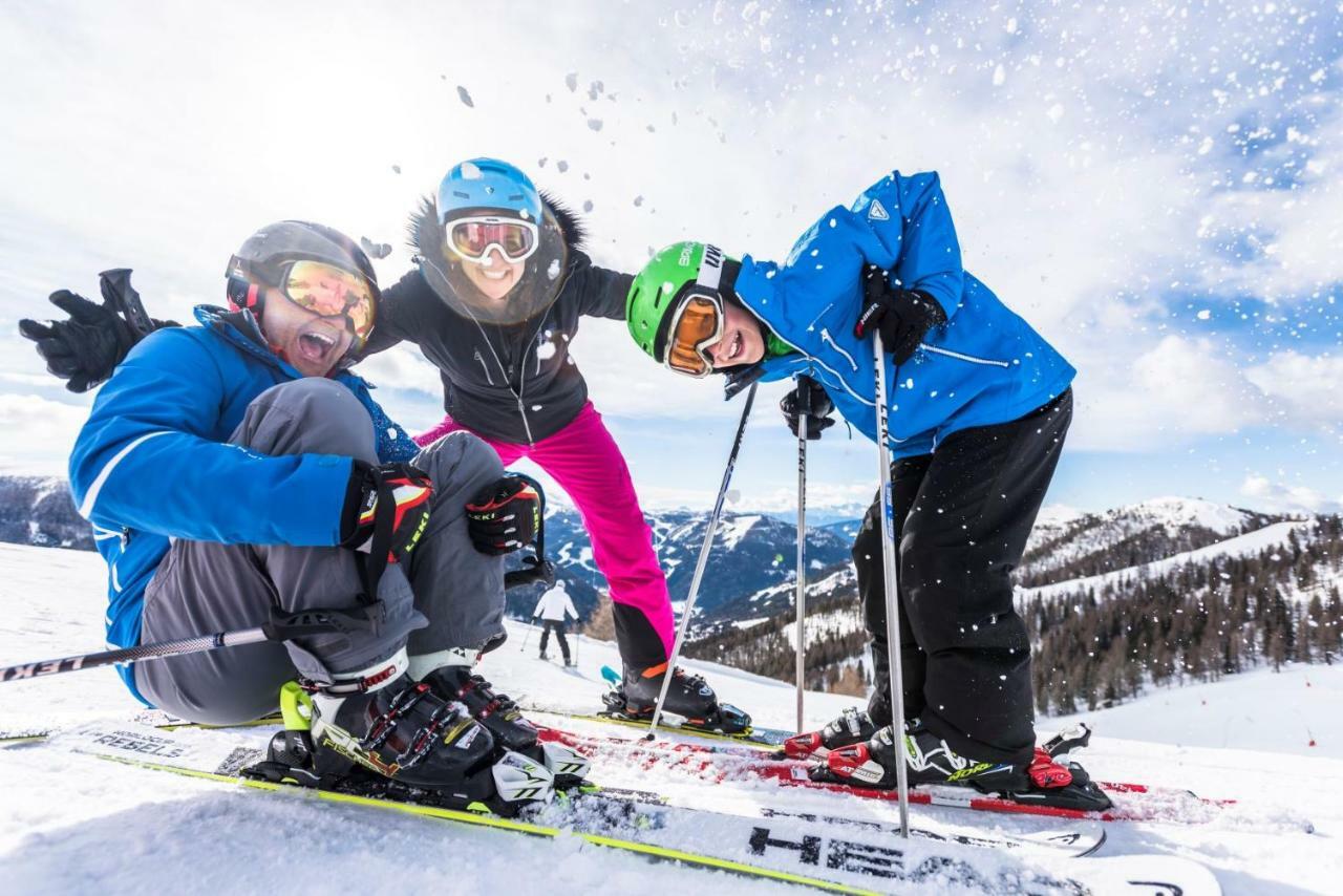 Appartementanlage Thermenblick Ski In & Ski Out Bad Kleinkirchheim Luaran gambar
