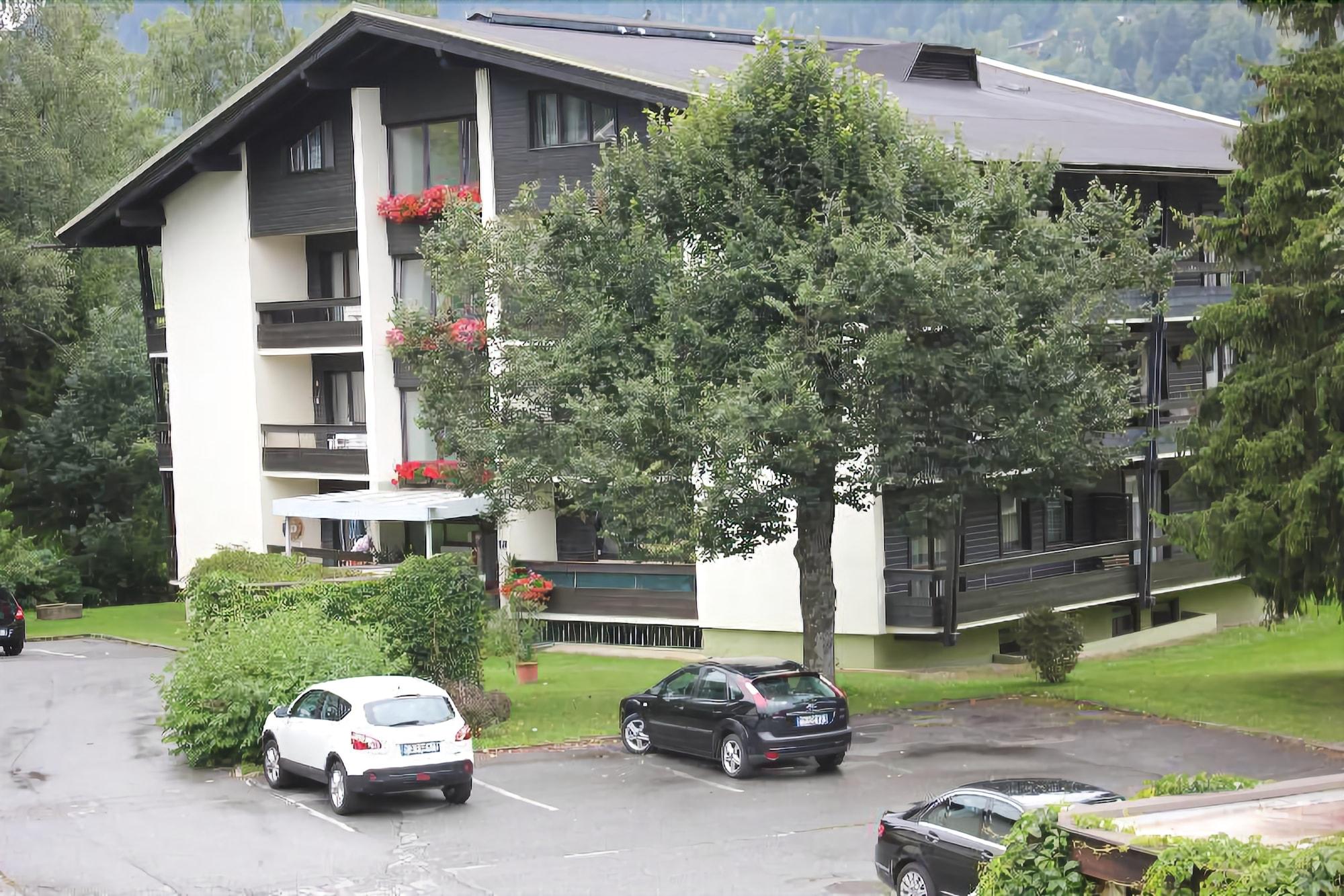 Appartementanlage Thermenblick Ski In & Ski Out Bad Kleinkirchheim Luaran gambar